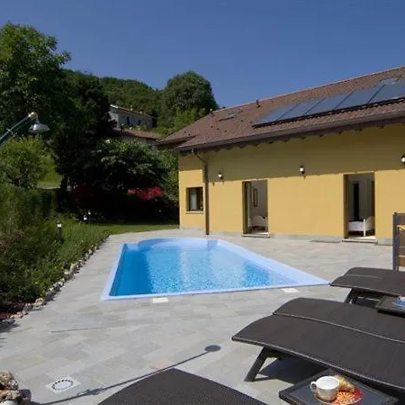 Villa Sleeps 8 Pool Air Con Bellagio